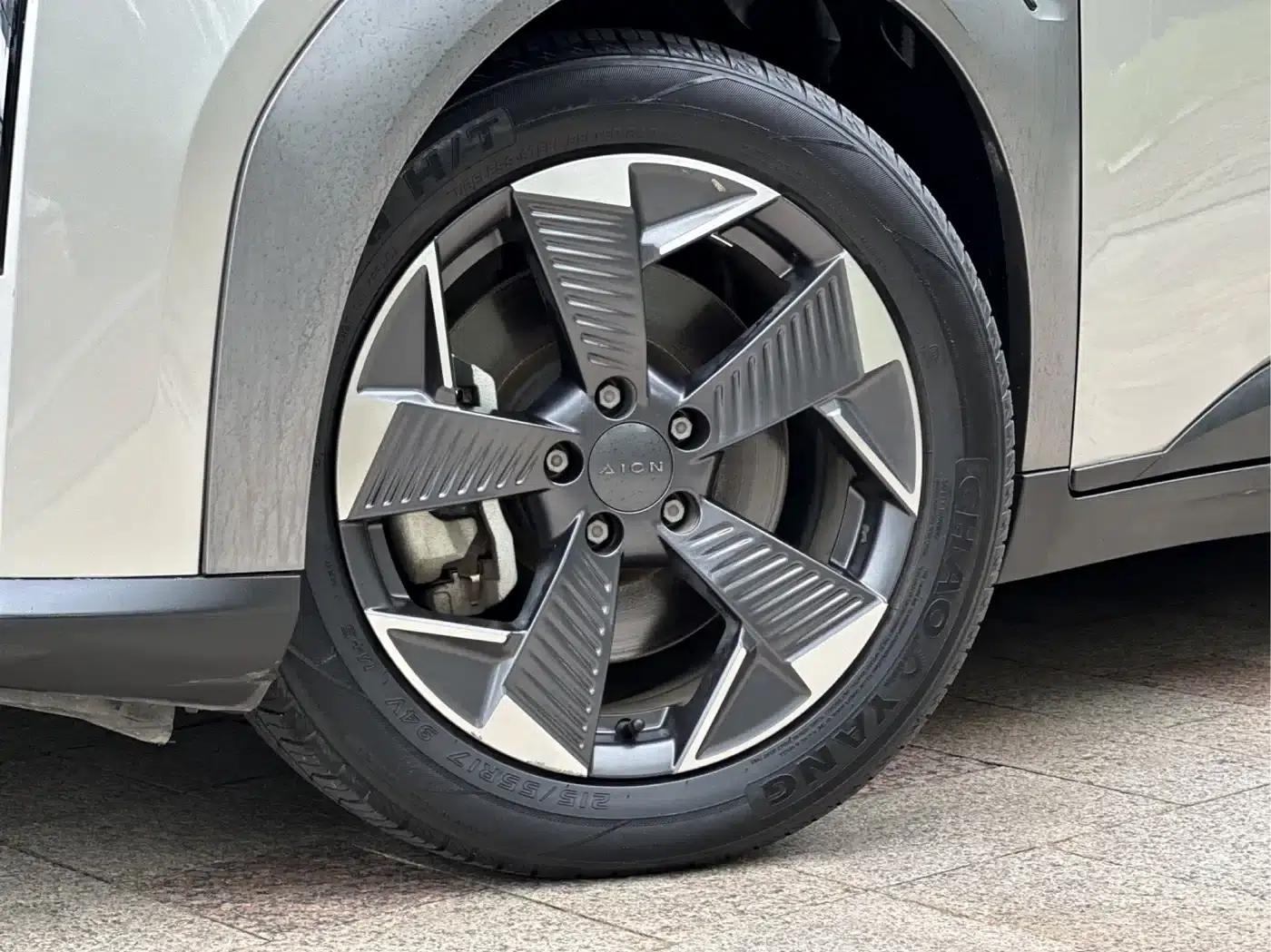 AION Y 2022 Model 70 Smart Edition Lithium Iron Phosphate — миниатюра 6
