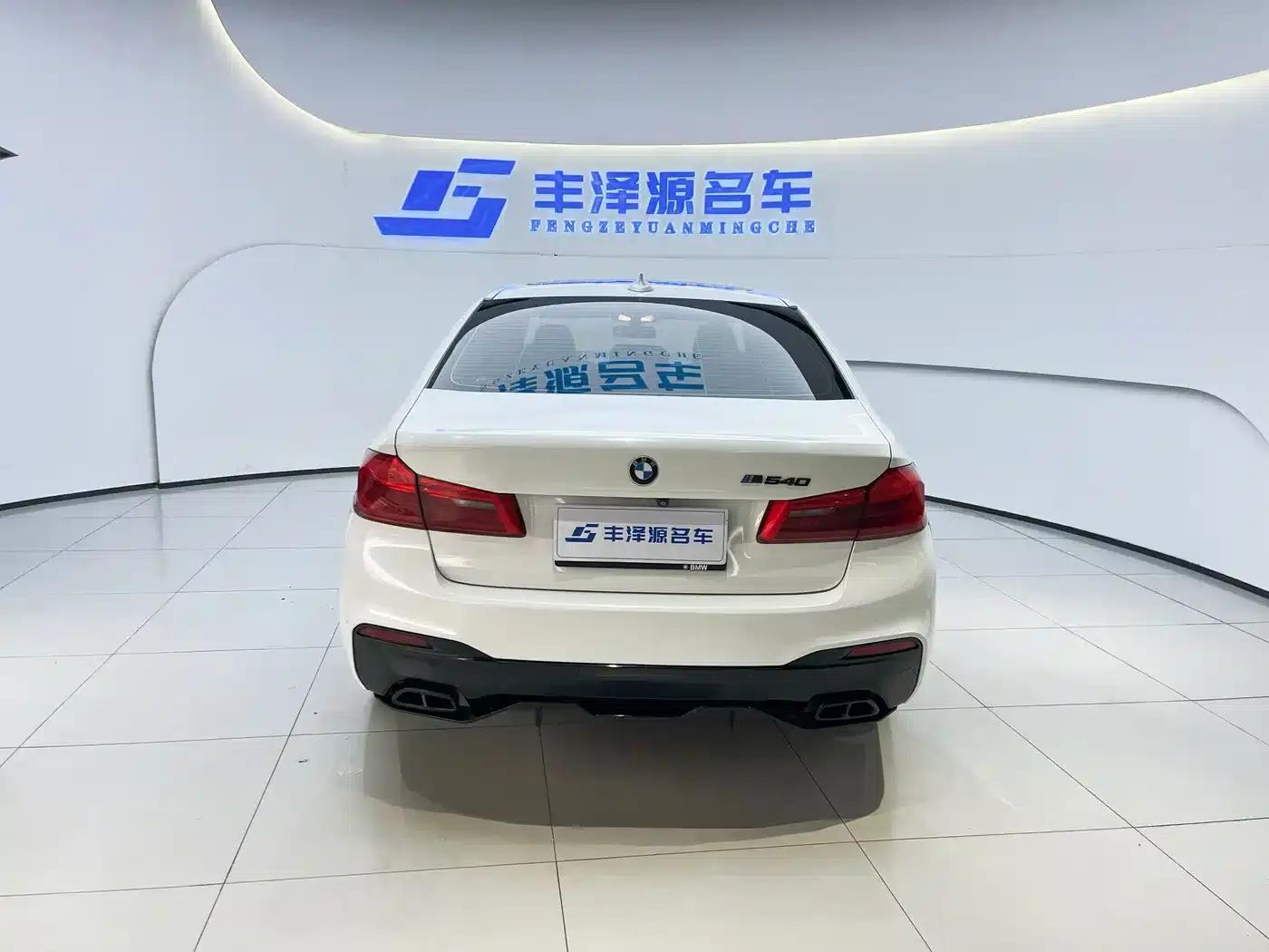 2018 BMW 5 Series 530Li Luxury M Sport Package — миниатюра 5