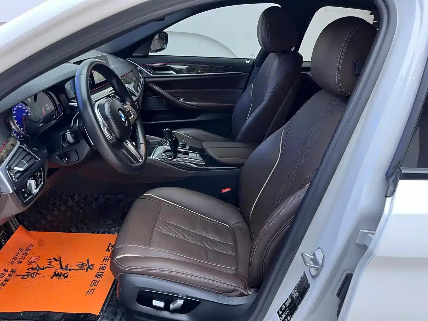 2018 BMW 5 Series 530Li Luxury M Sport Package — миниатюра 7