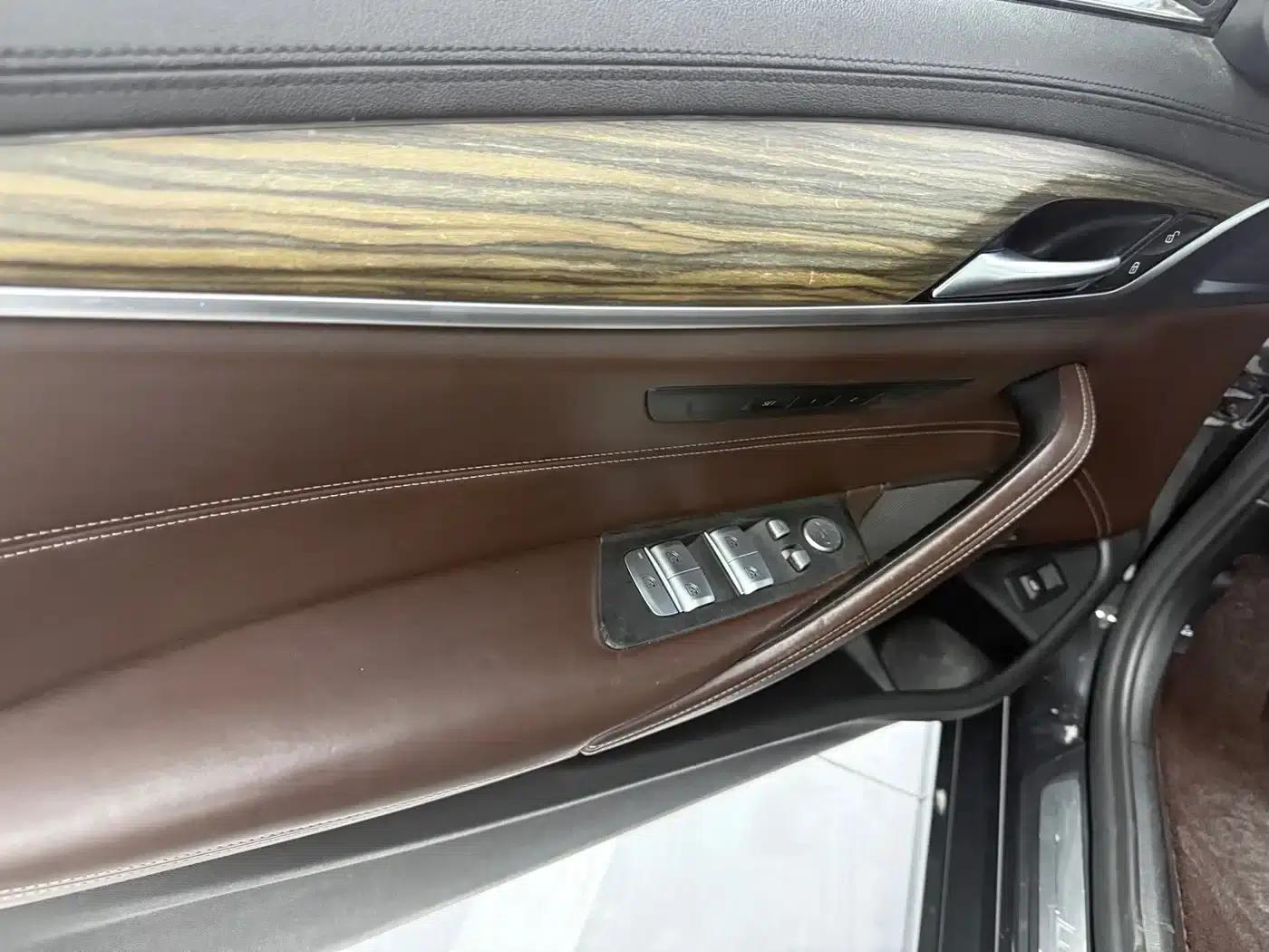 BMW 5 Series 2019 530Li Luxury Package — миниатюра 5