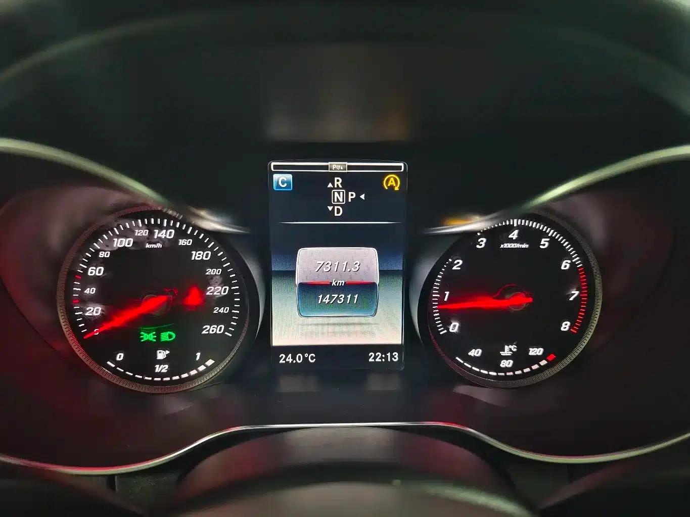 2015 Mercedes-Benz C-Class C 200 L Sport — миниатюра 9