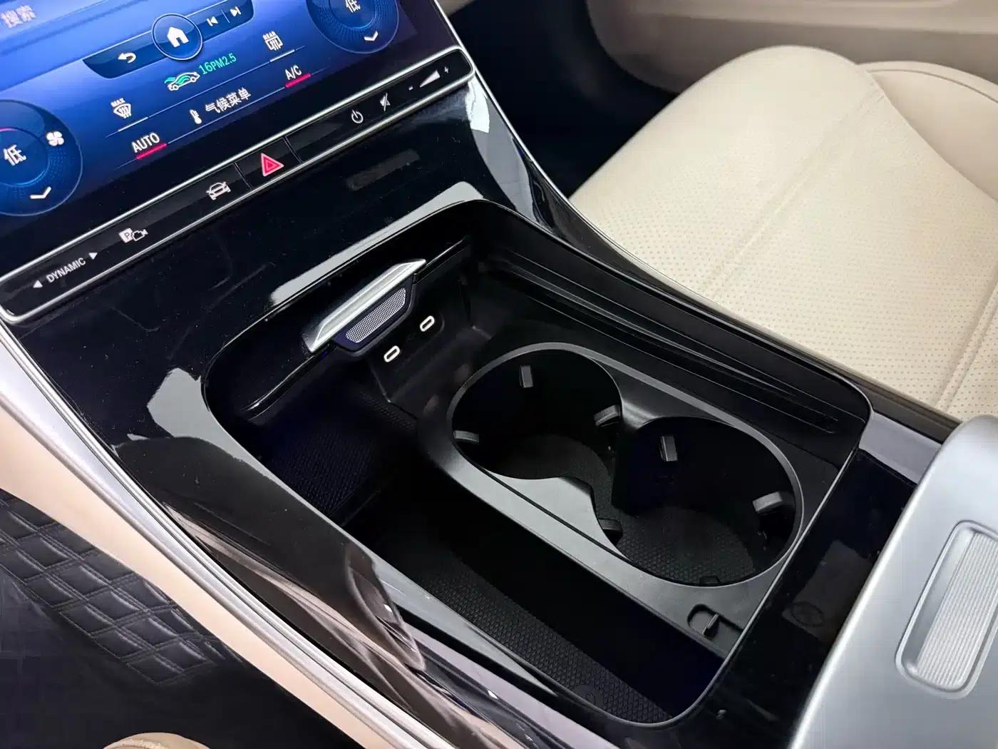 2022 Mercedes-Benz C-Class C 260 L — миниатюра 12