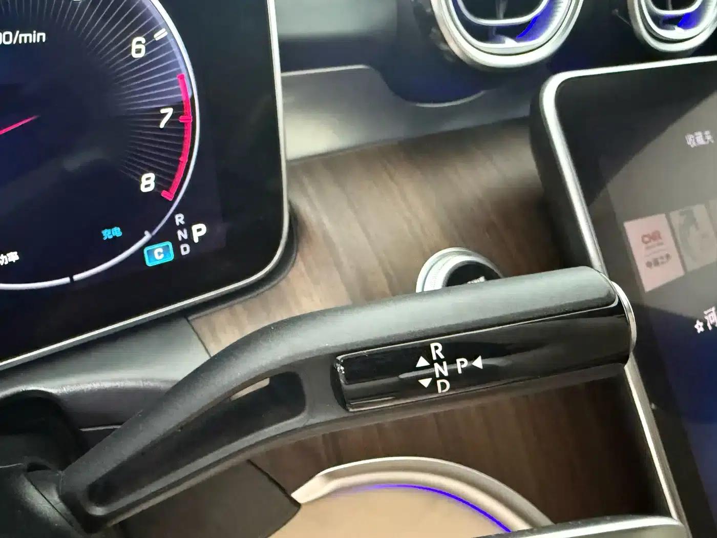 2022 Mercedes-Benz C-Class C 260 L — миниатюра 9
