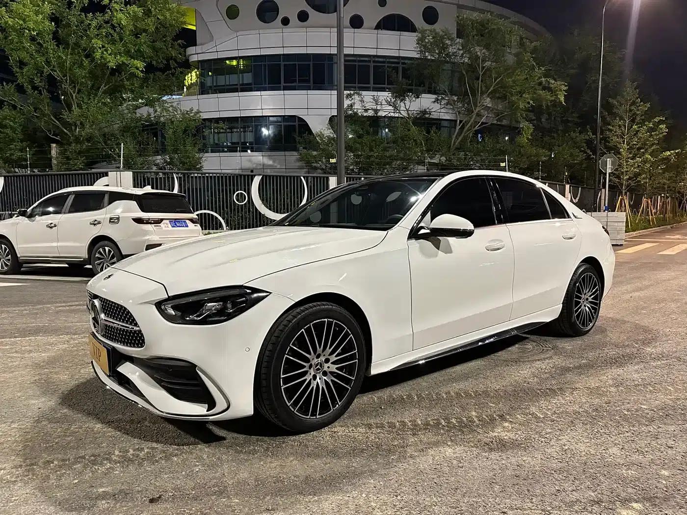 2025 Mercedes-Benz C-Class C 260 L Sport Edition — миниатюра 1