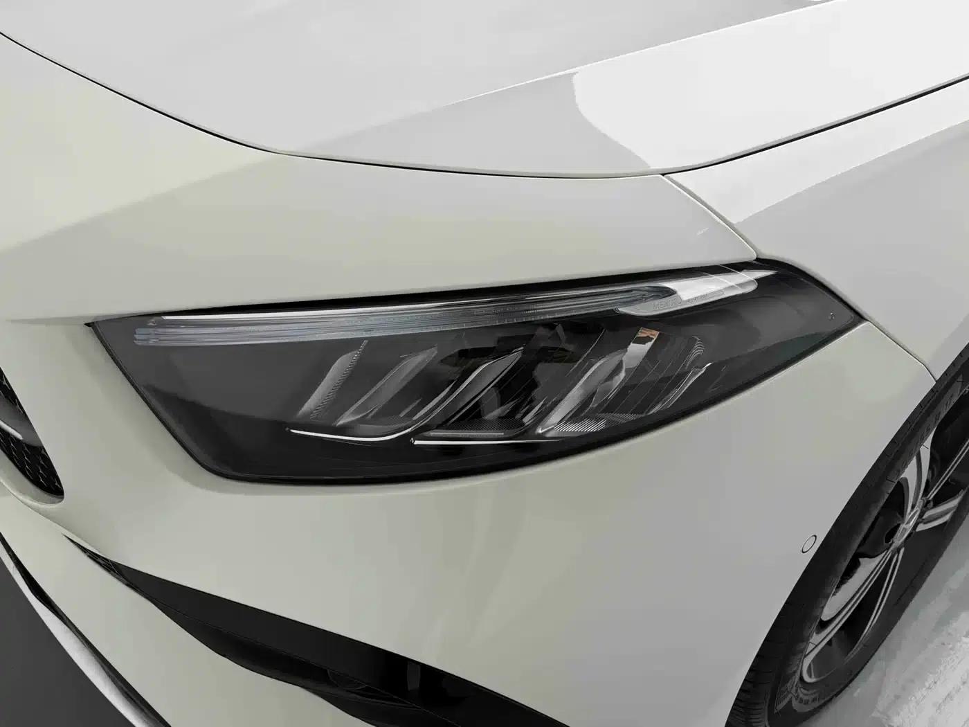 Mercedes-Benz A-Class 2024 Facelift A 200 L Fashion Model — миниатюра 13