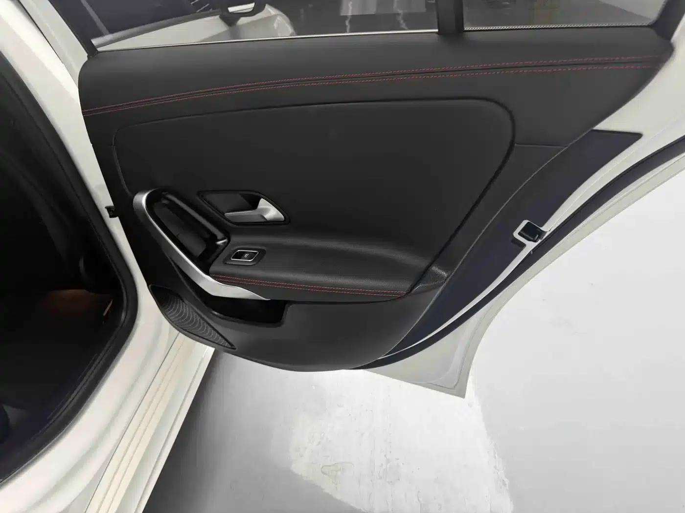 Mercedes-Benz A-Class 2024 Facelift A 200 L Fashion Model — миниатюра 21
