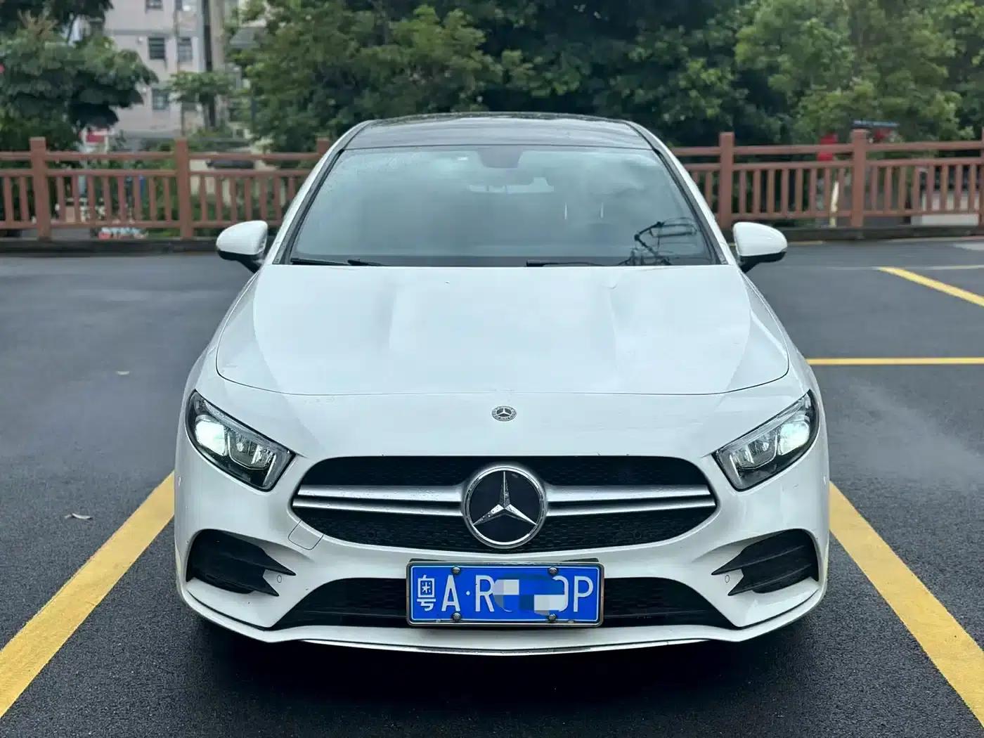 Mercedes-Benz A-Class 2021 A 200 L Sport Sedan Fashion Edition — миниатюра 2