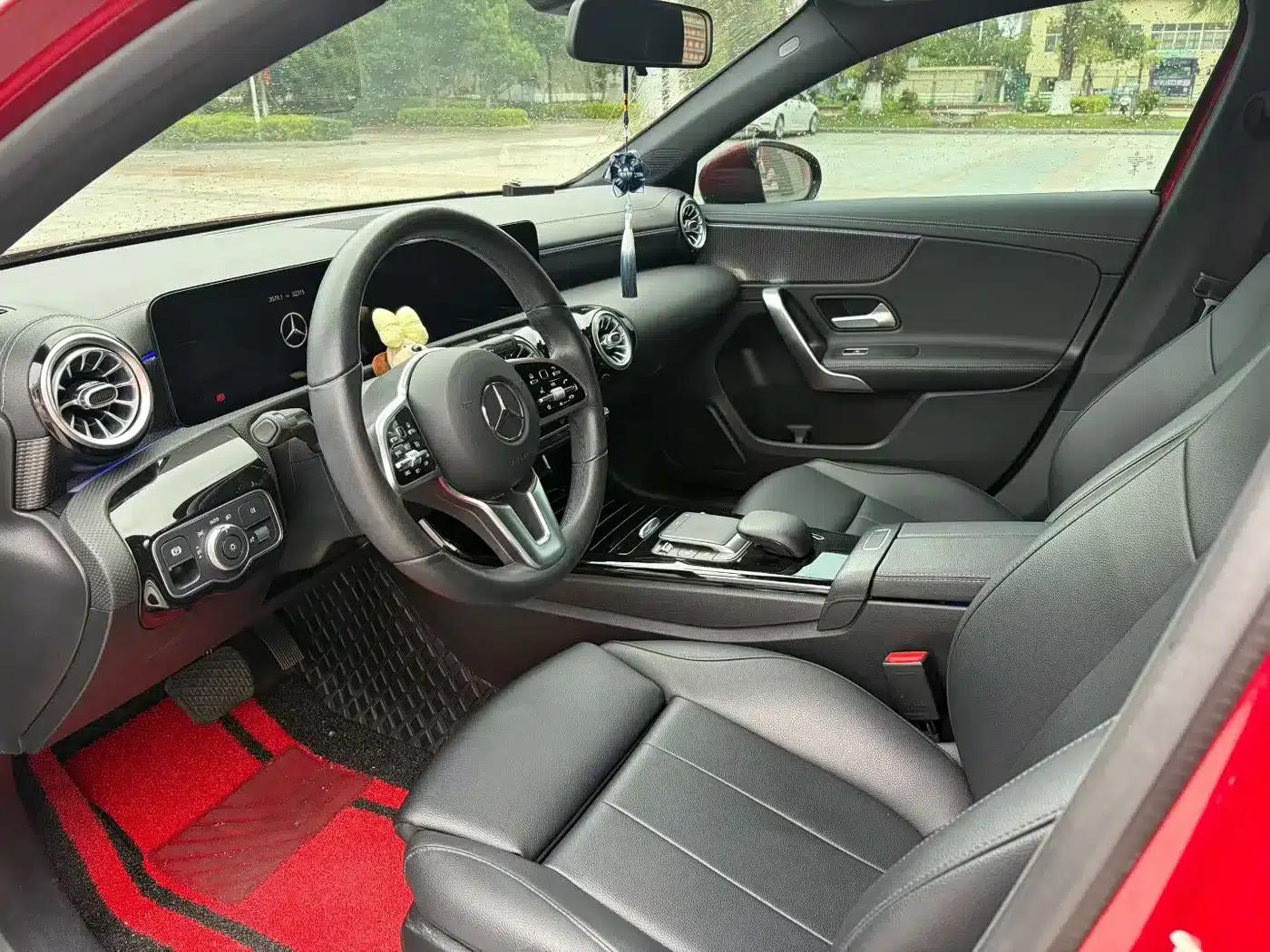 Mercedes-Benz A-Class 2022 A 200 L Sport Sedan Dynamic Edition — миниатюра 4