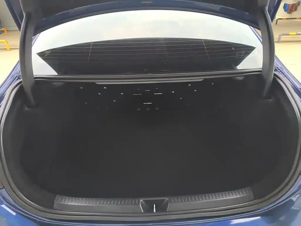 Mercedes-Benz A-Class 2022 A 200 L Sport Sedan Fashion Edition — миниатюра 19