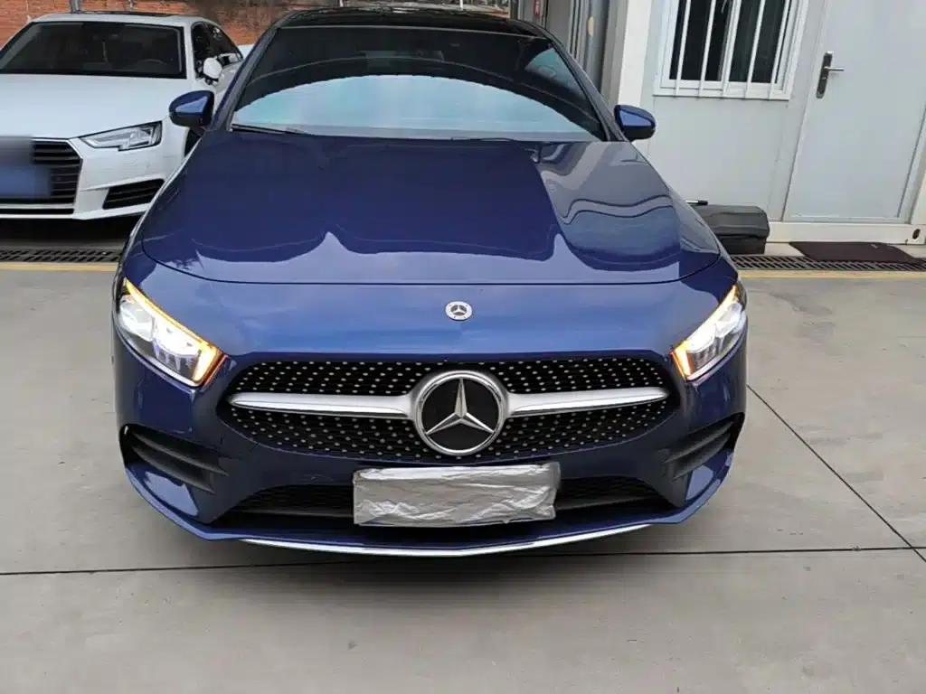 Mercedes-Benz A-Class 2022 A 200 L Sport Sedan Fashion Edition — миниатюра 3