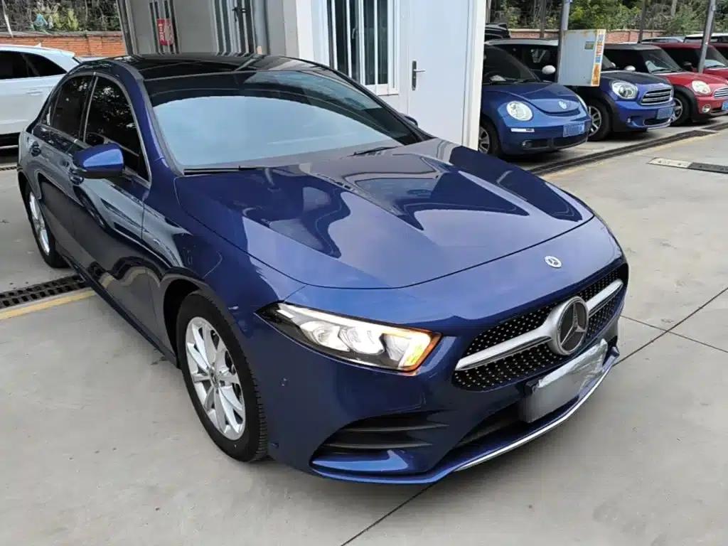 Mercedes-Benz A-Class 2022 A 200 L Sport Sedan Fashion Edition — миниатюра 4