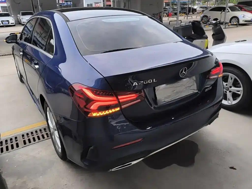 Mercedes-Benz A-Class 2022 A 200 L Sport Sedan Fashion Edition — миниатюра 5