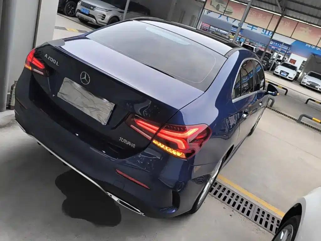 Mercedes-Benz A-Class 2022 A 200 L Sport Sedan Fashion Edition — миниатюра 7