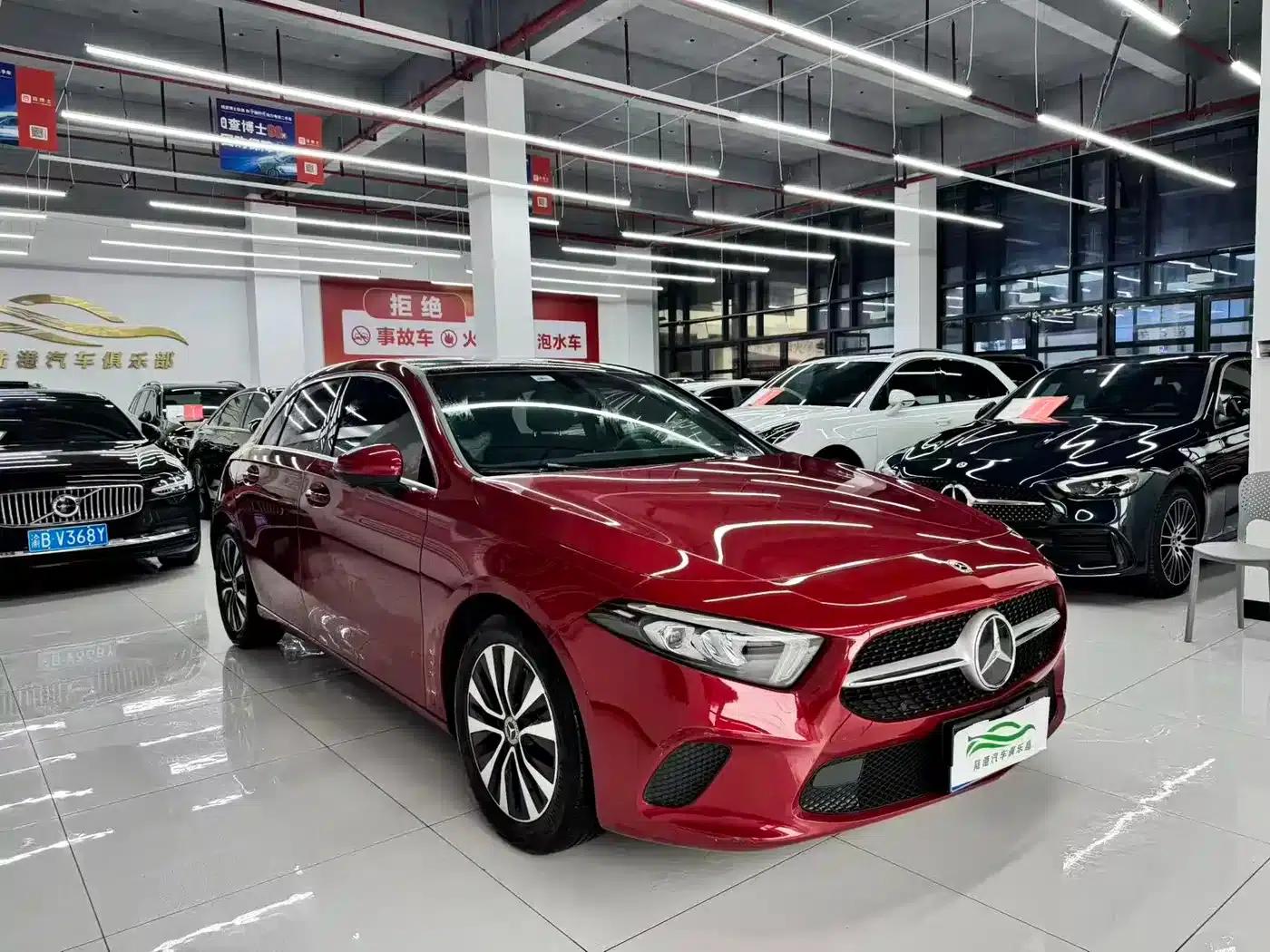 Mercedes-Benz A-Class (Imported) 2022 A 200 Dynamic — миниатюра 3