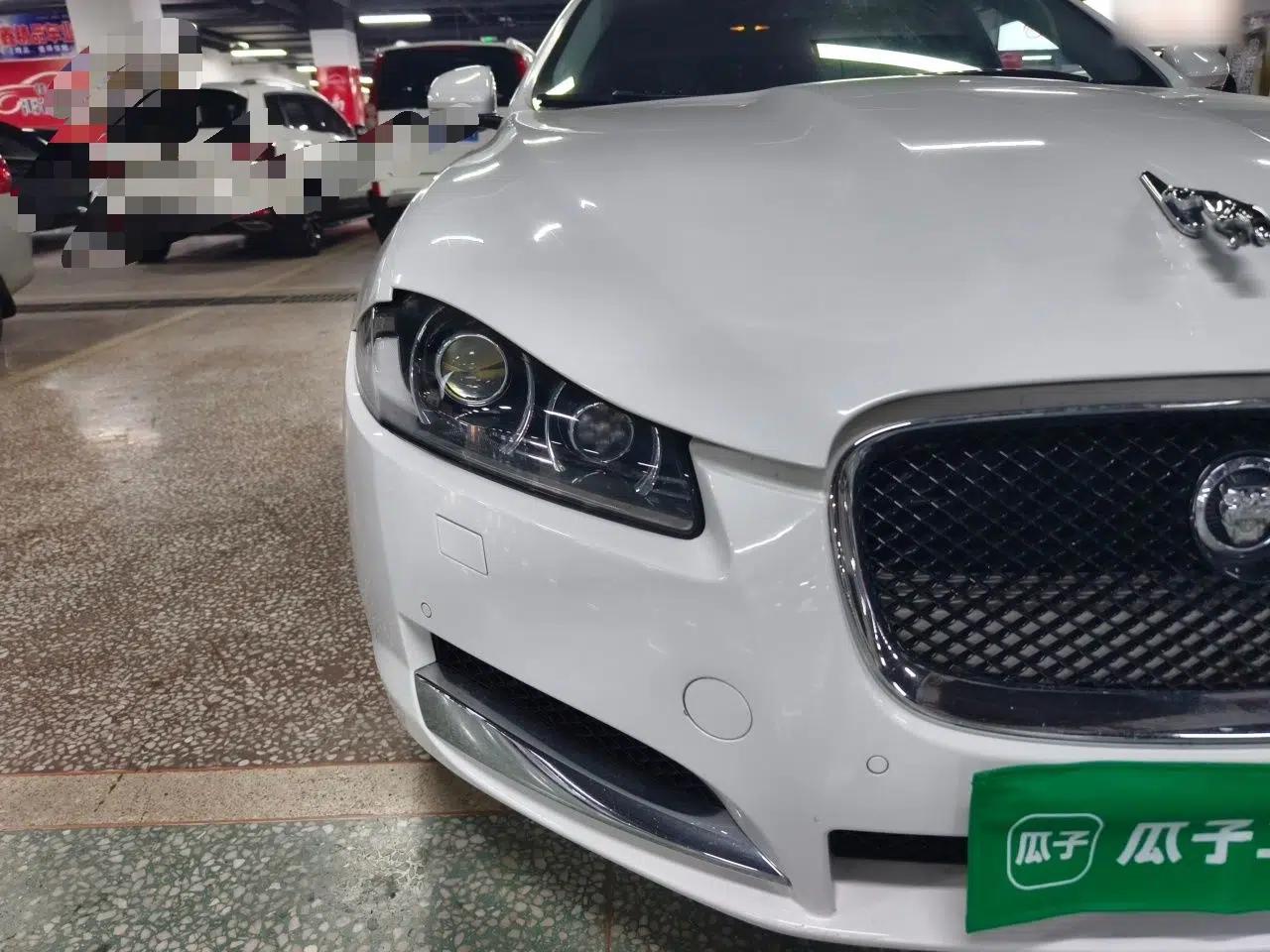 Jaguar XF 2013 XF 2.0T Luxury Edition — миниатюра 7