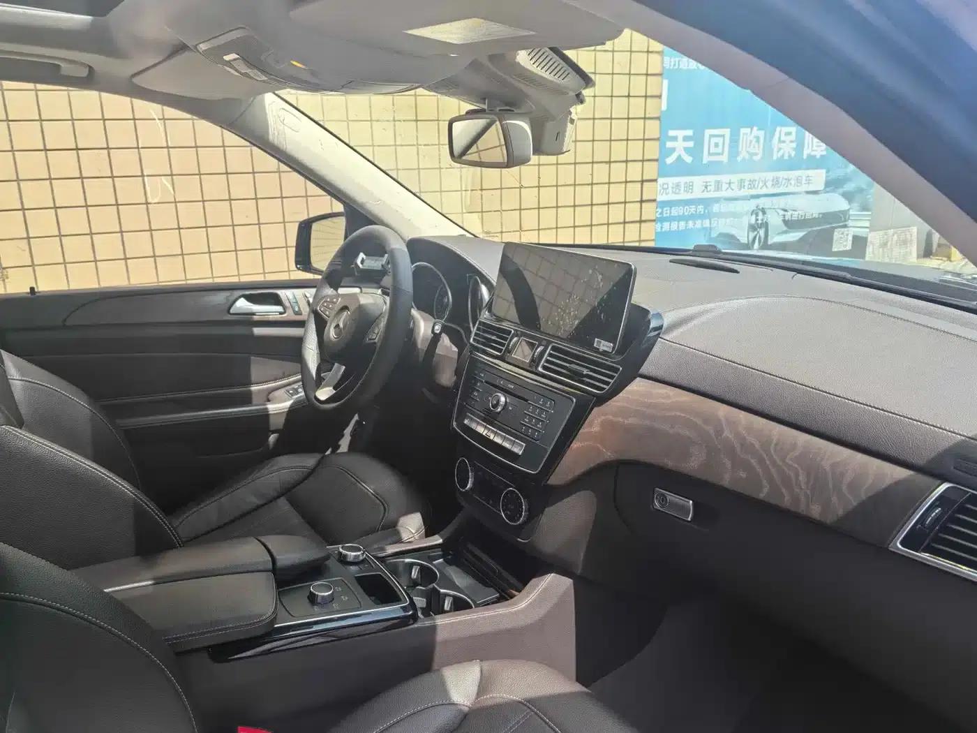Imported Mercedes-Benz GLE 2016 GLE 320 4MATIC Luxury — миниатюра 9