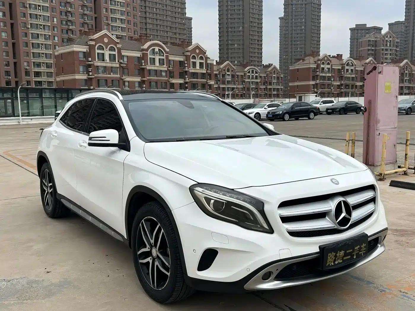 2016 Mercedes-Benz GLA 200 Fashion Edition — миниатюра 2