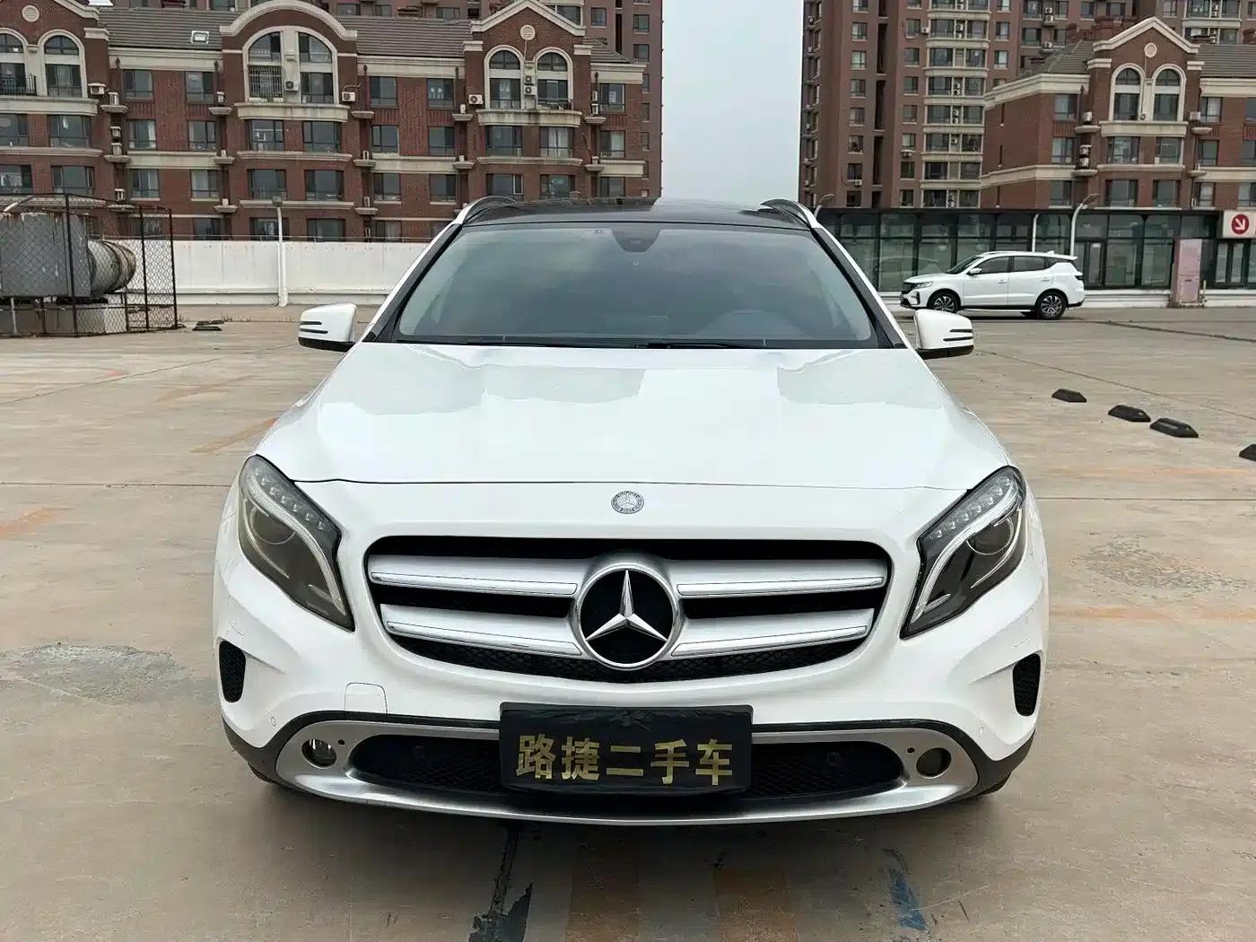 2016 Mercedes-Benz GLA 200 Fashion Edition — миниатюра 3