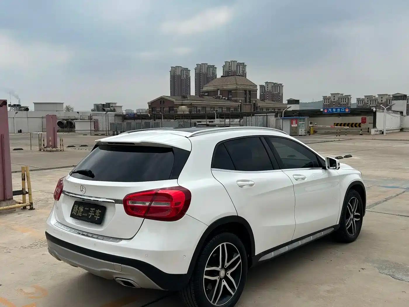 2016 Mercedes-Benz GLA 200 Fashion Edition — миниатюра 9
