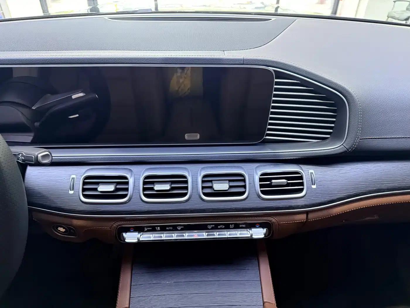 2025 Mercedes-Benz GLS 450 4MATIC Fashion Model — миниатюра 17