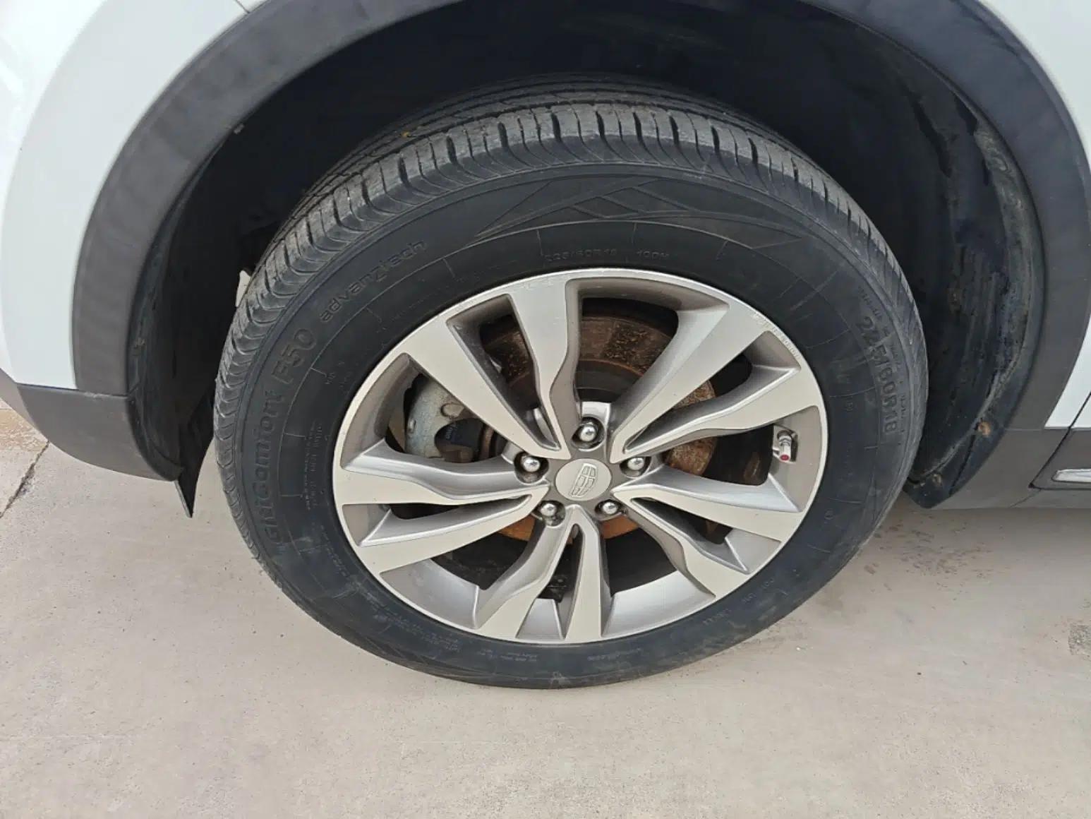 Geely Auto Emgrand X7 Sport 2016 1.8TD Automatic ZhiShang Model — миниатюра 10