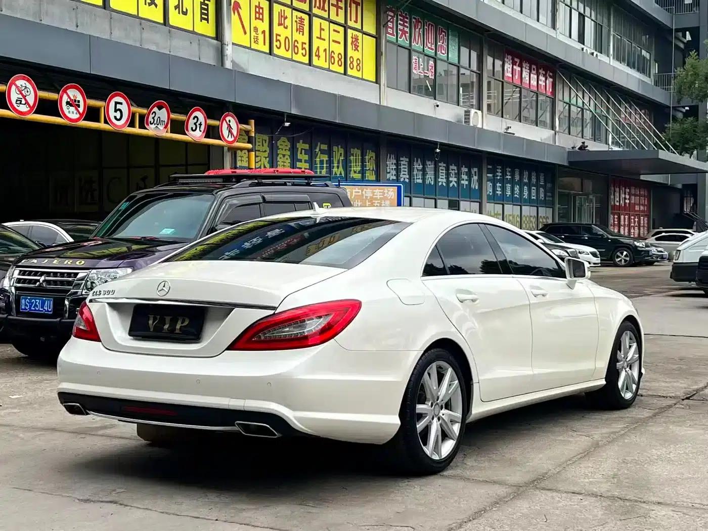 2012 Mercedes-Benz CLS 300 CGI — миниатюра 7