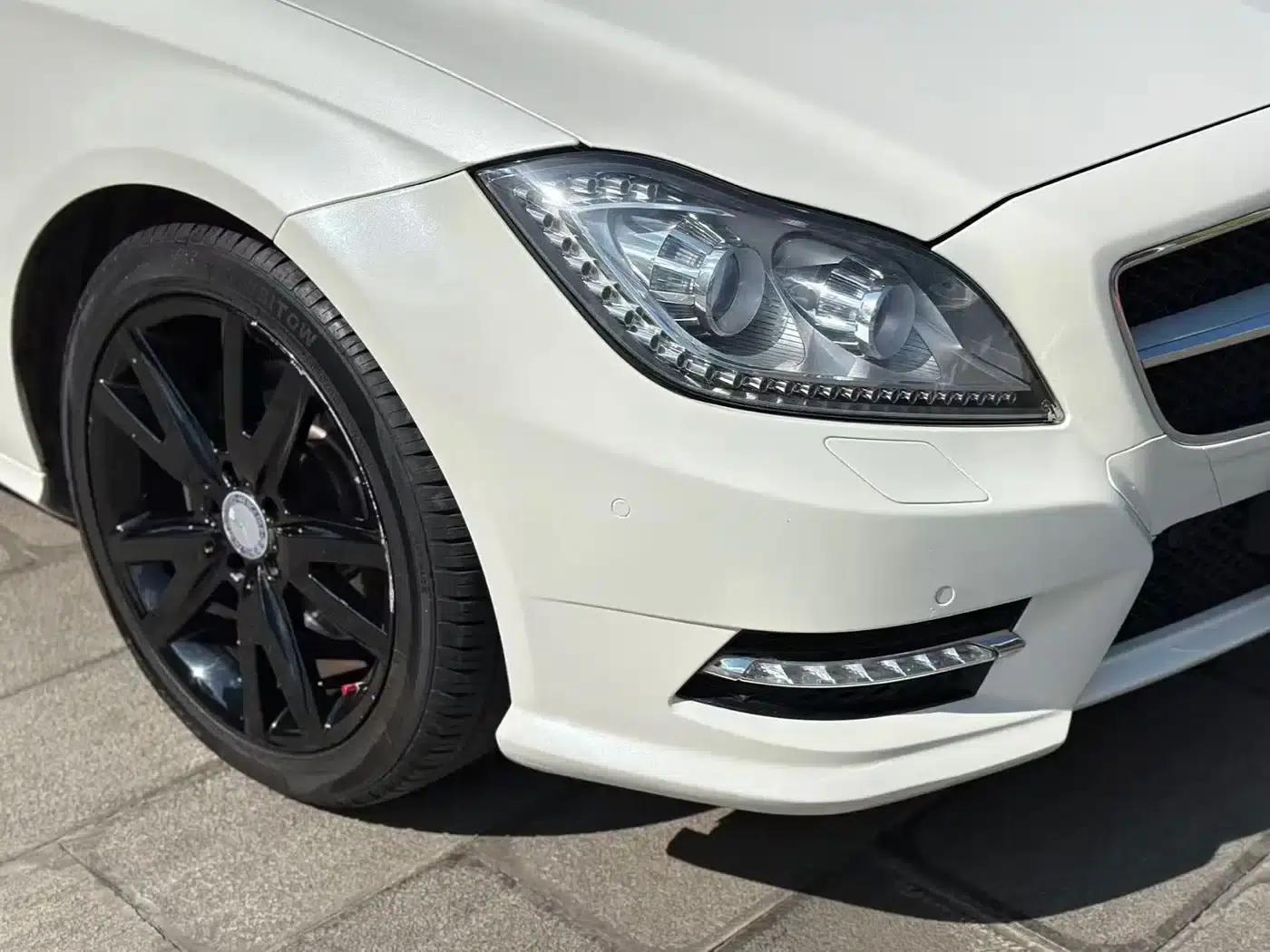 2012 Mercedes-Benz CLS 300 CGI — миниатюра 20