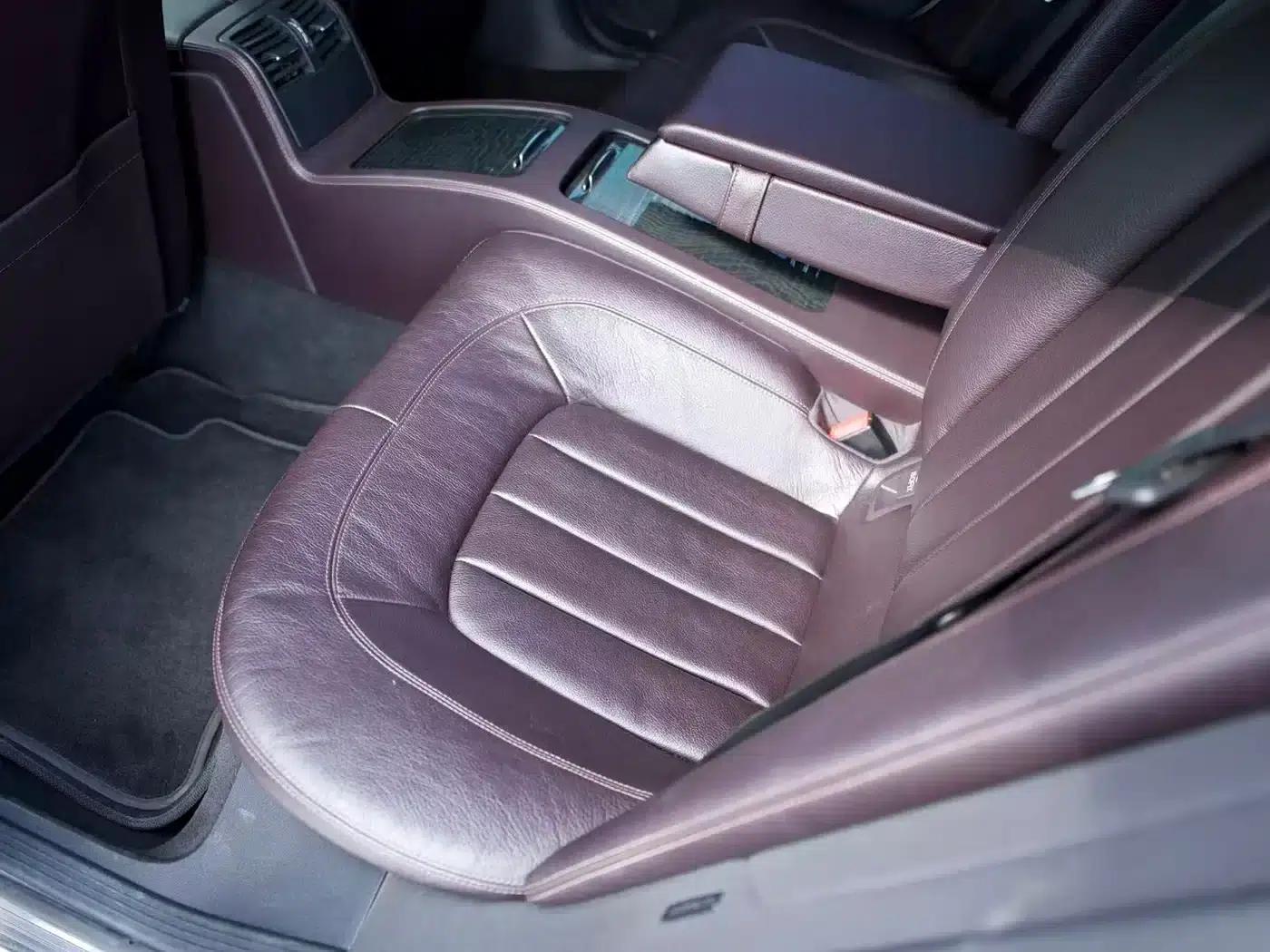 2012 Mercedes-Benz CLS 300 CGI — миниатюра 10