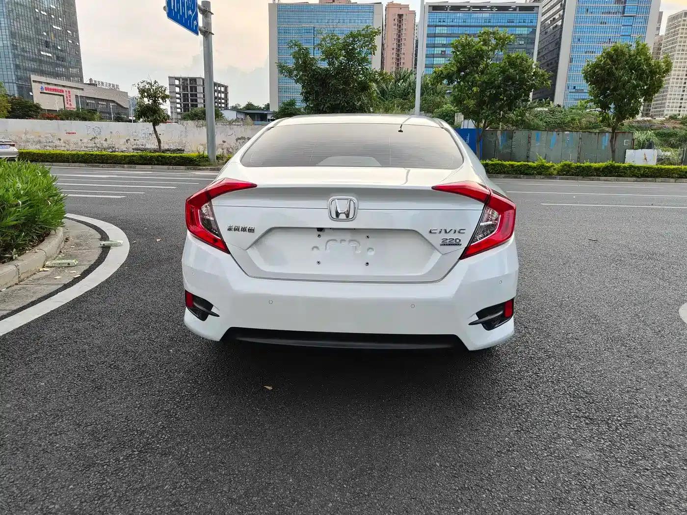Civic 2019 220TURBO CVT Sporty Edition (National V Emission Standard) — миниатюра 6
