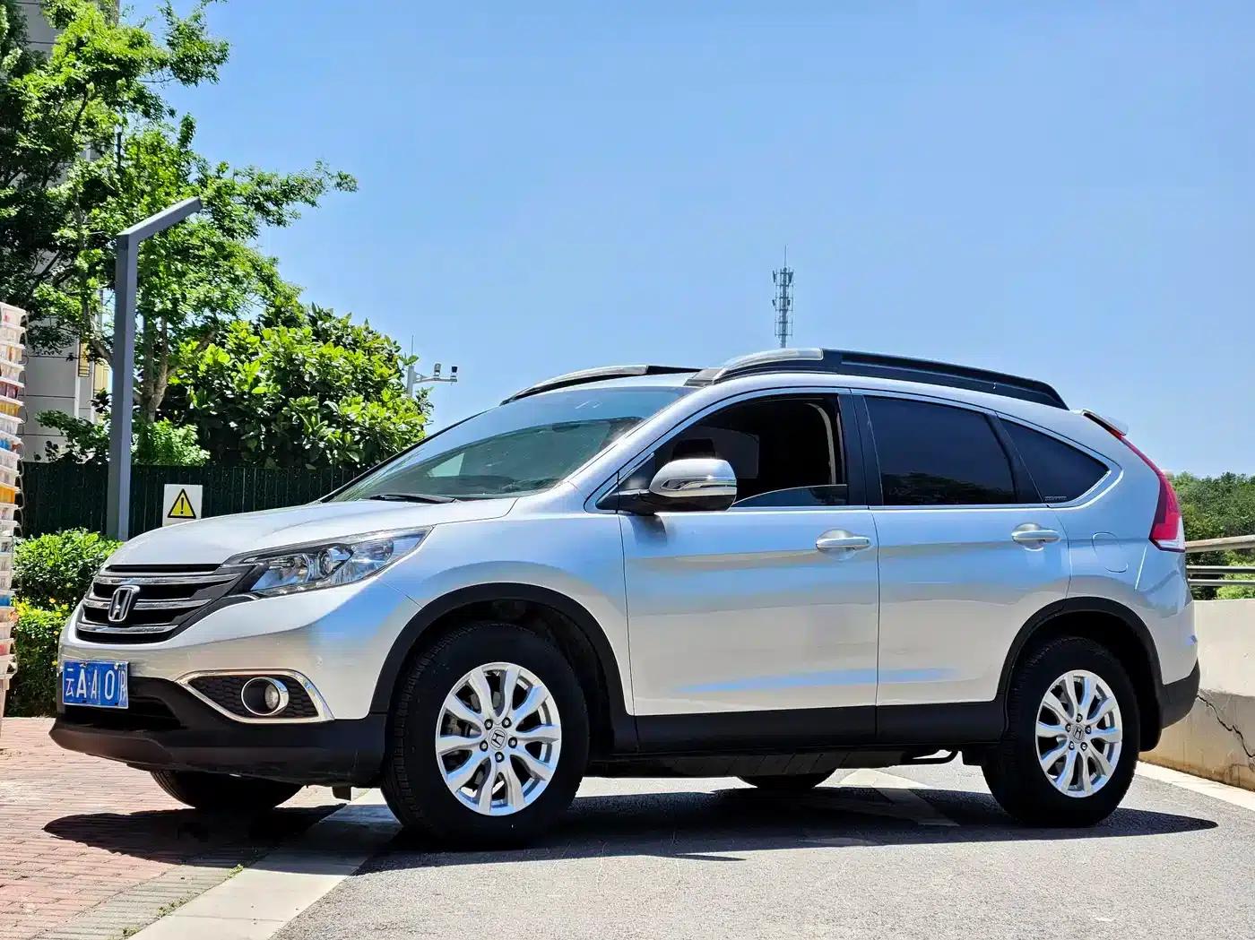 Honda CR-V 2012 2.0L AWD Classic Edition — миниатюра 1