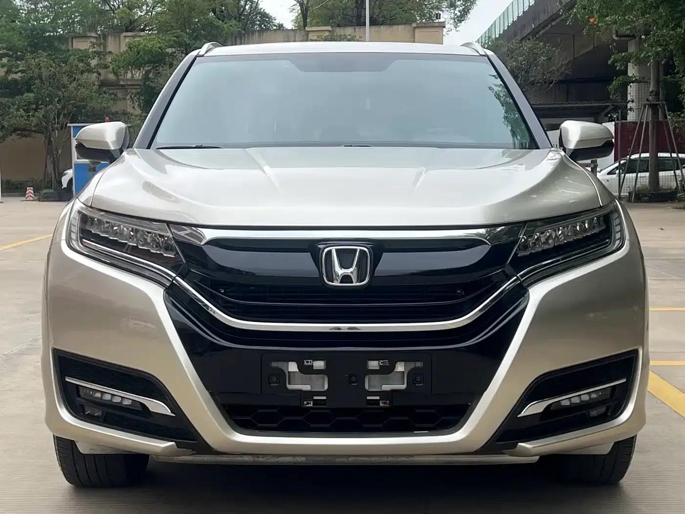 Honda UR-V 2017 370TURBO 4WD Premium Edition (National V Emission Standard) — миниатюра 1