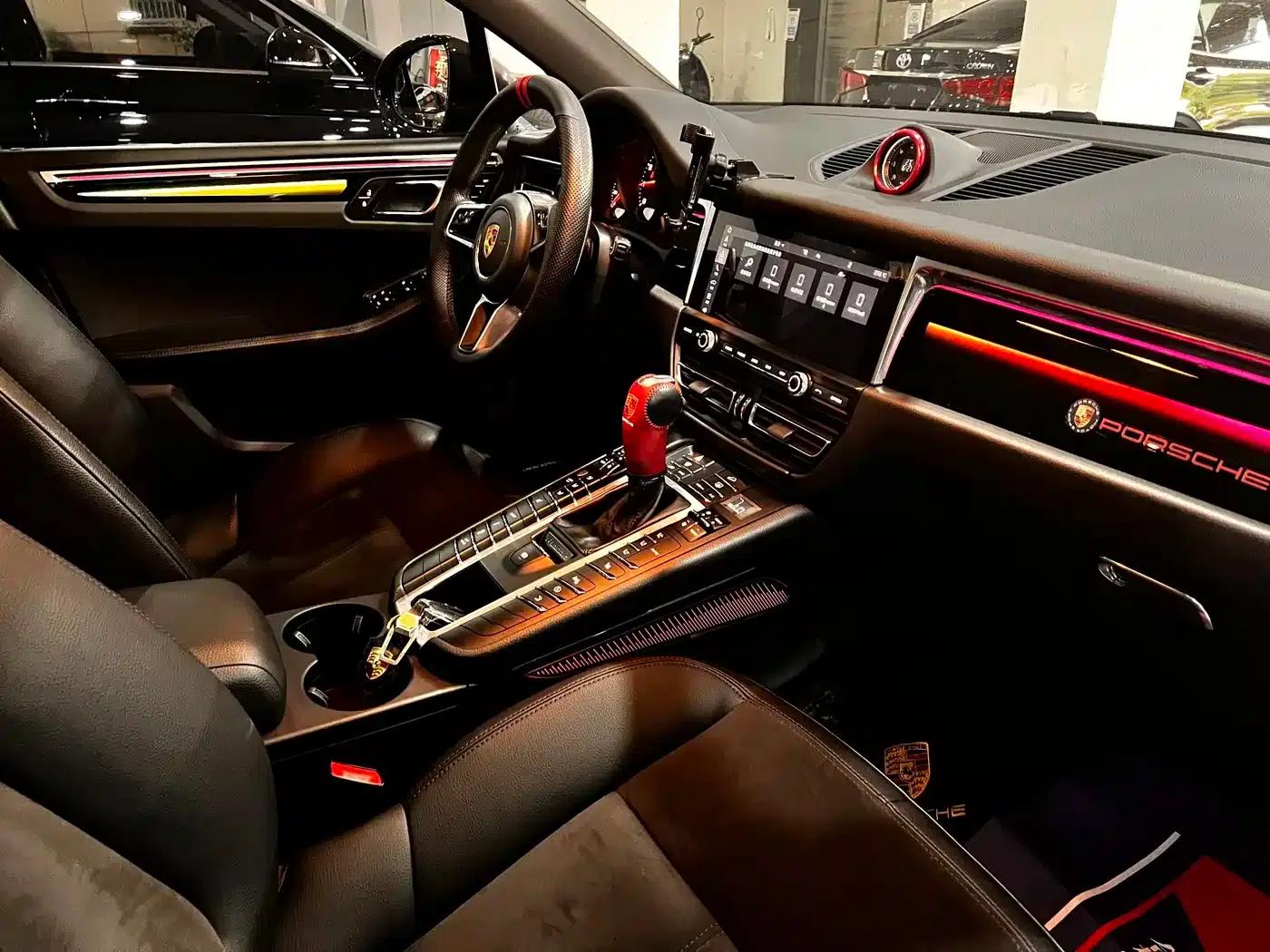 2020 Macan 2.0T — миниатюра 26