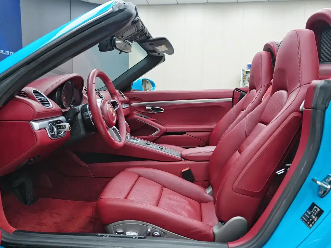2016 Porsche 718 Boxster 2.0T — миниатюра 8