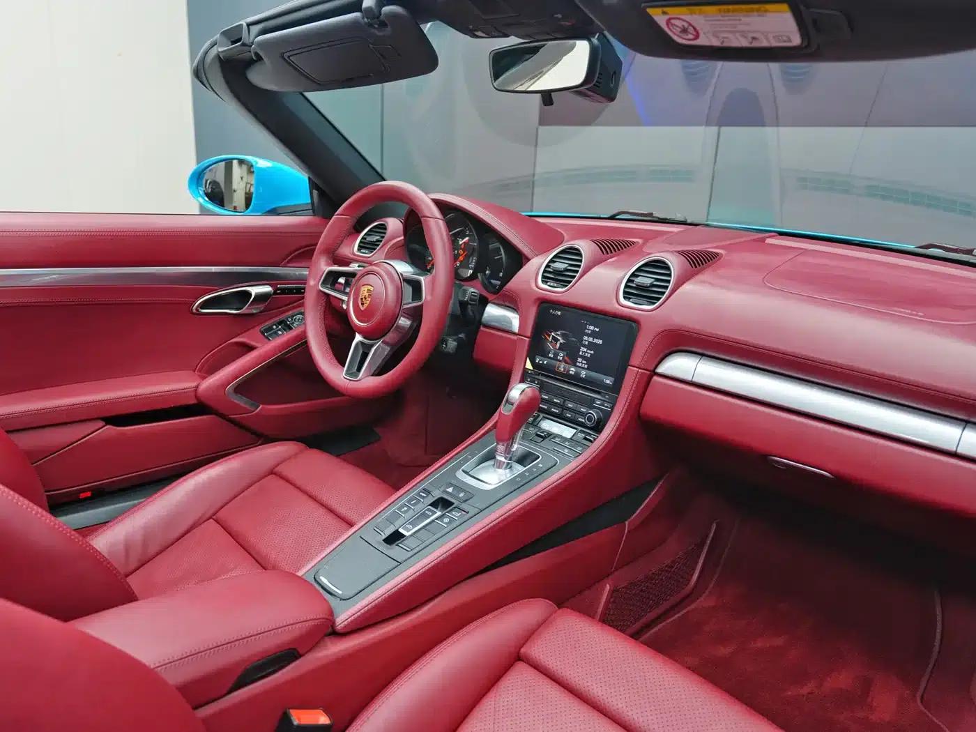 2016 Porsche 718 Boxster 2.0T — миниатюра 9