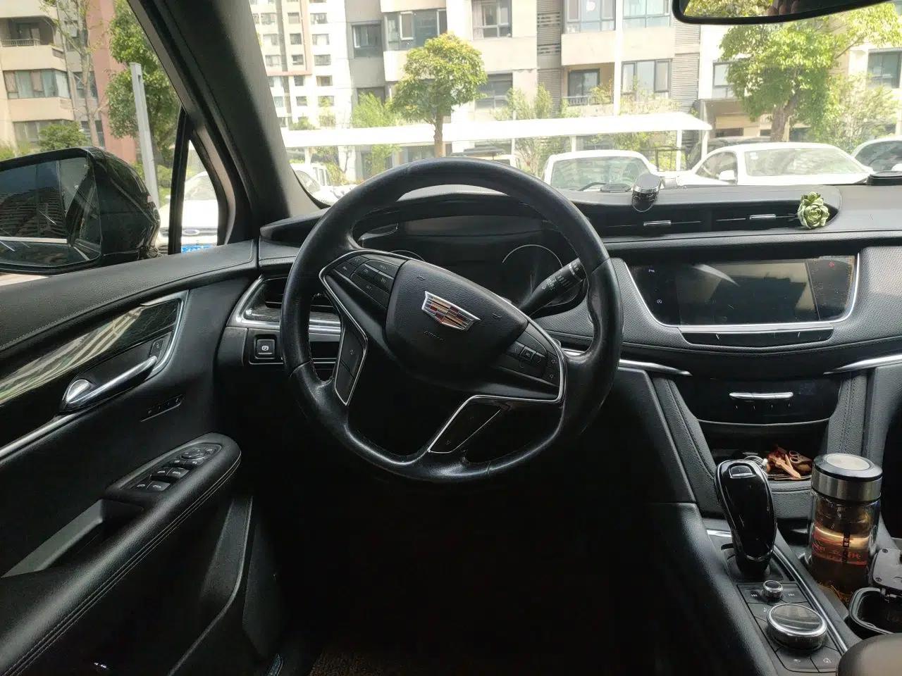 Cadillac XT5 2020 Revised Version 28T Luxury Edition — миниатюра 10