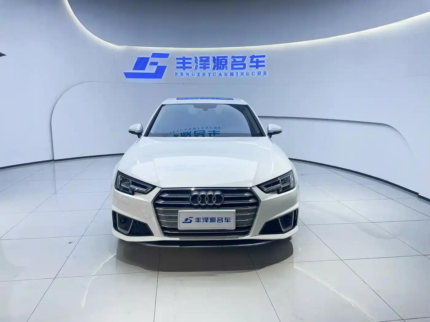 Audi A4L 2019 40 TFSI Fashion Edition (National V Emission Standard) — миниатюра 4