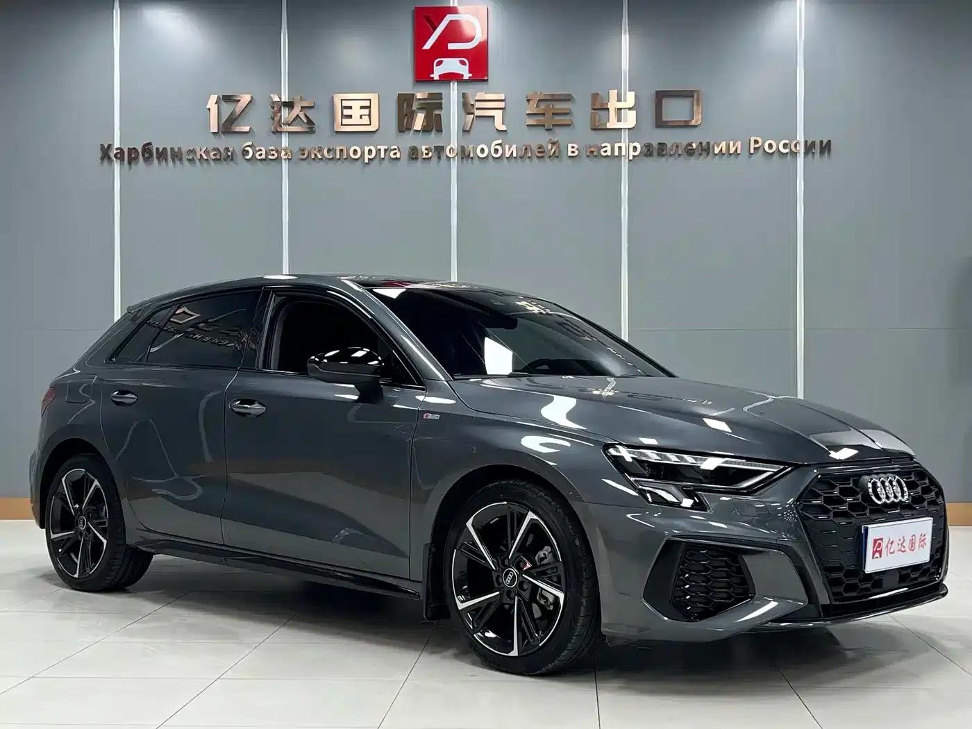 Audi A3 2022 Sportback 35 TFSI Fashion Sport — миниатюра 3
