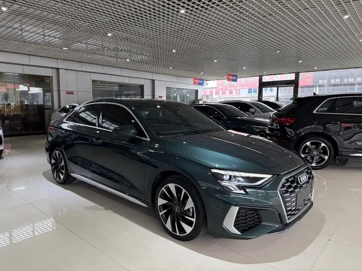 2022 Audi A3 A3L Limousine 35 TFSI Fashion Sport — миниатюра 3