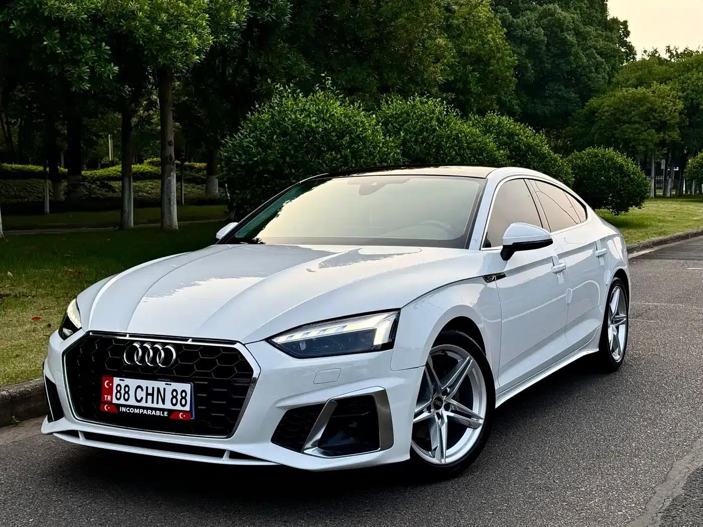 2023 Audi A5 Sportback 40 TFSI quattro Luxury Dynamic (Imported) — миниатюра 1