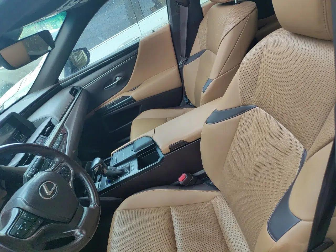 Lexus ES 2020 200 Excellence Edition — миниатюра 15