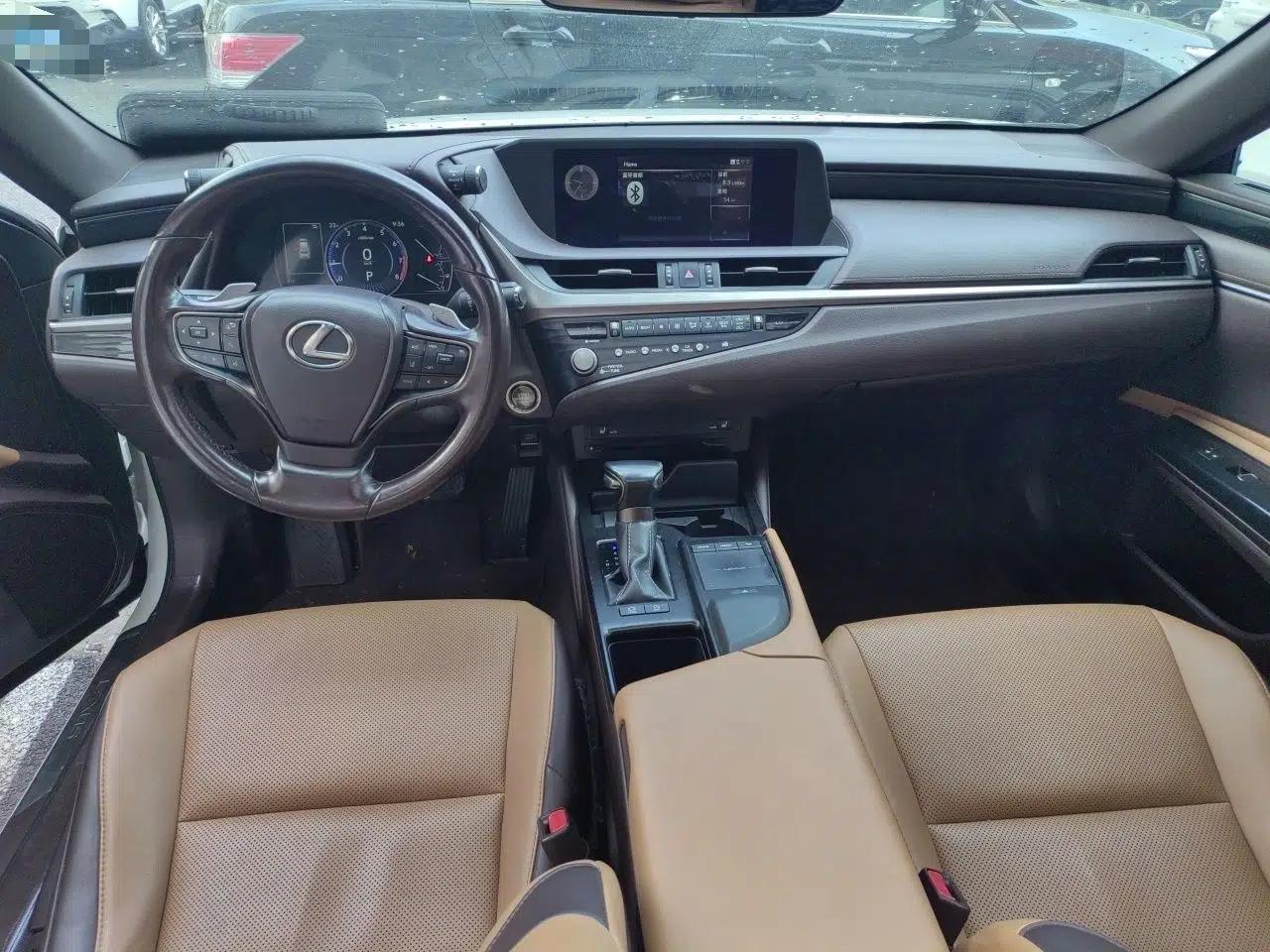 Lexus ES 2020 200 Excellence Edition — миниатюра 9