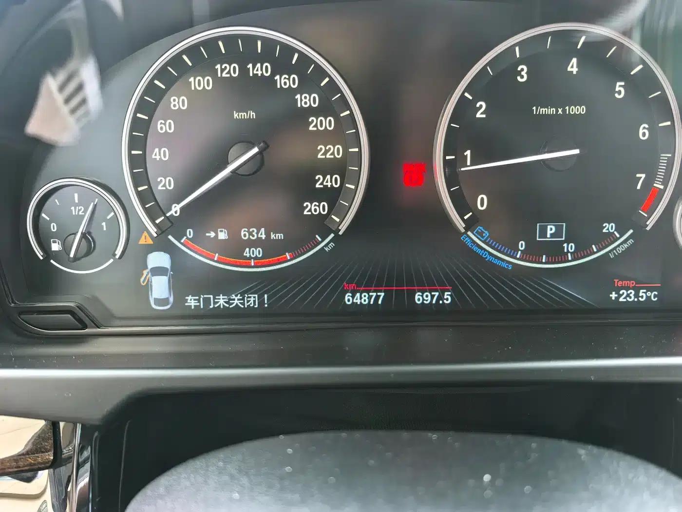 BMW X6 2017 xDrive28i — миниатюра 3