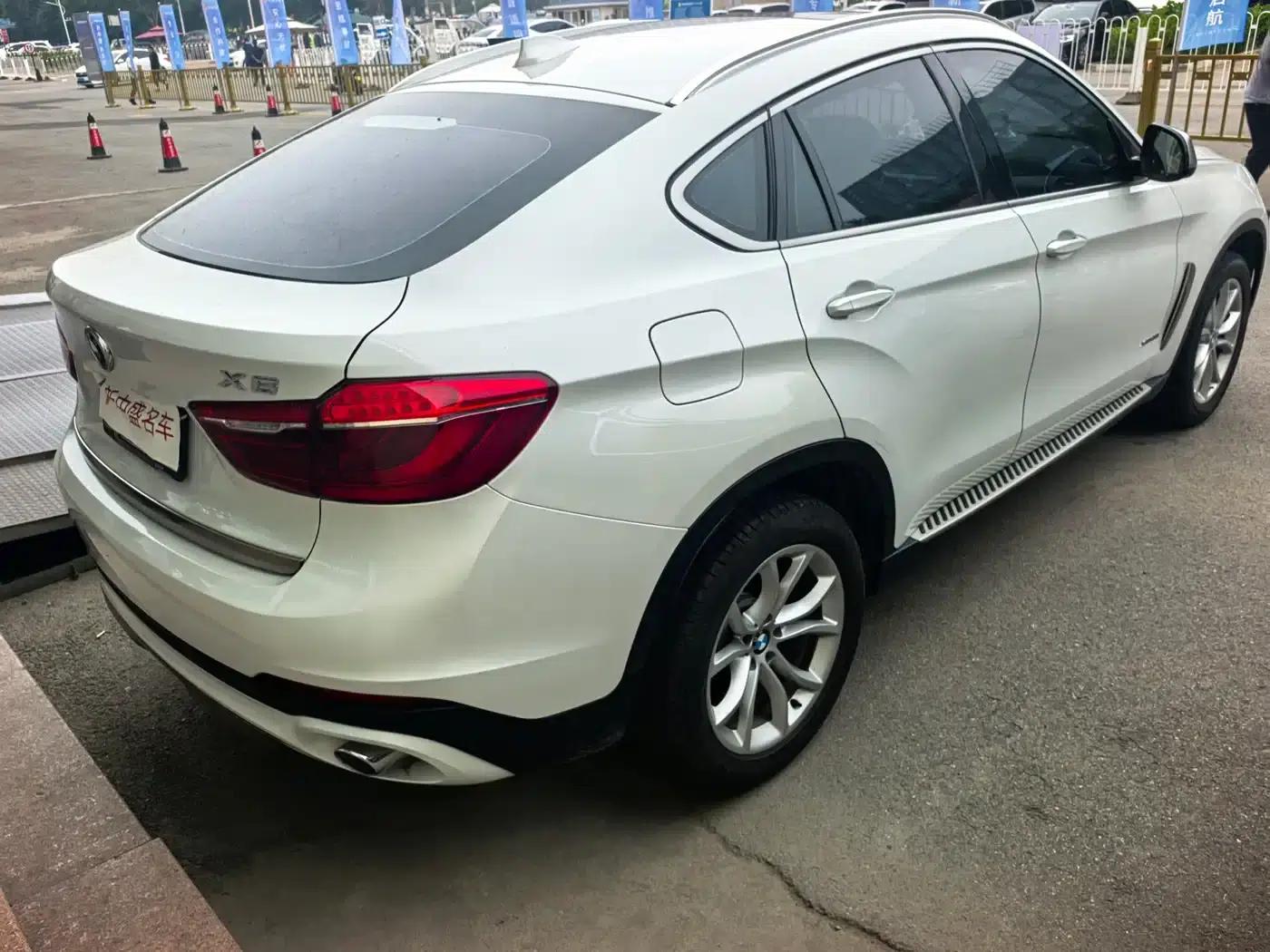 BMW X6 2017 xDrive28i — миниатюра 8