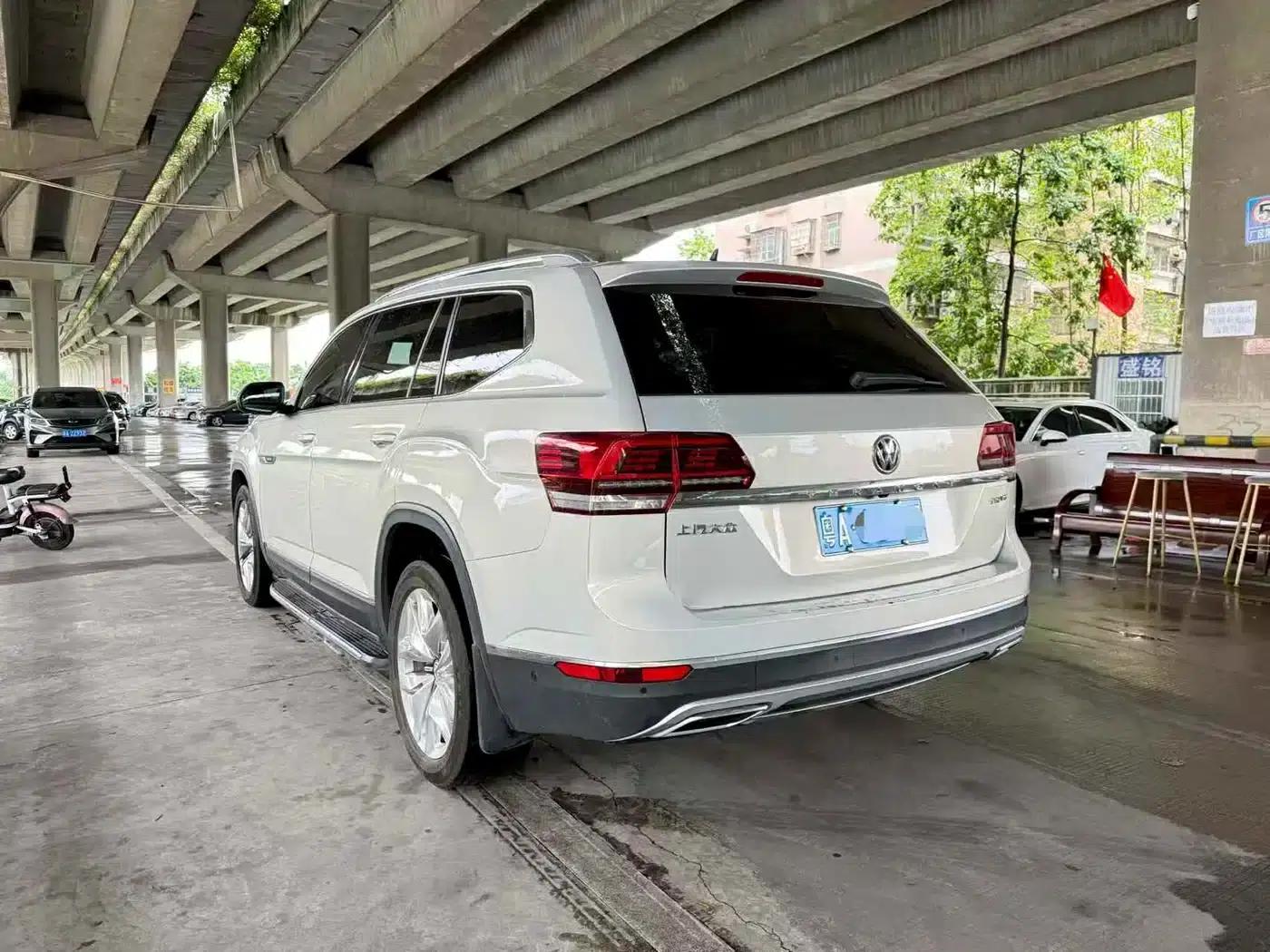 2017 Volkswagen Teramont 530 V6 AWD Flagship Edition — миниатюра 4