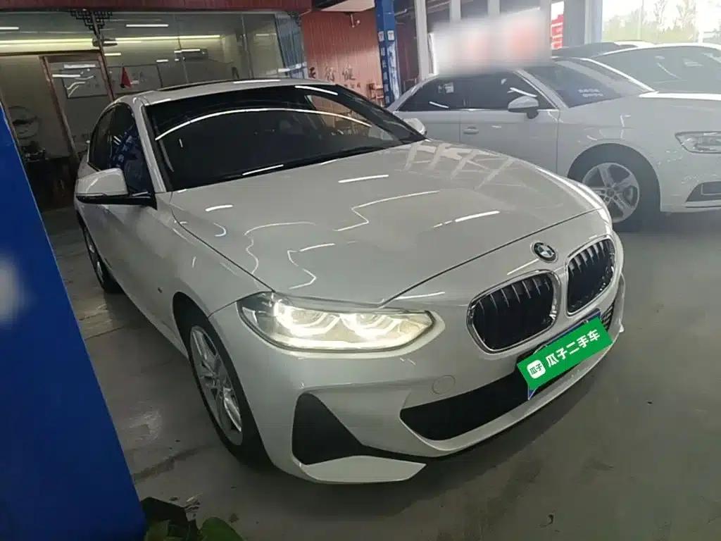 2019 BMW 1 Series 118i M Sport Package — миниатюра 4