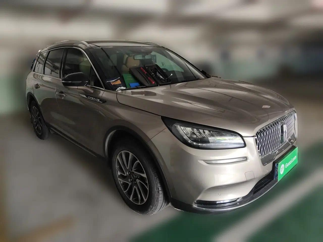 Lincoln Corsair 2021 2.0T Two-Wheel-Drive Luxury Edition — миниатюра 3