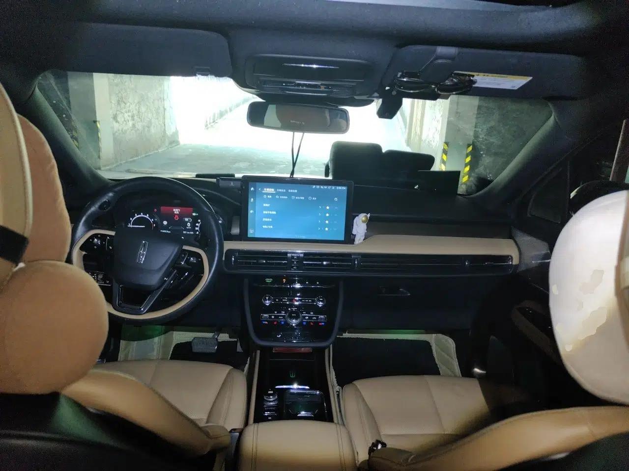 Lincoln Corsair 2021 2.0T Two-Wheel-Drive Luxury Edition — миниатюра 9