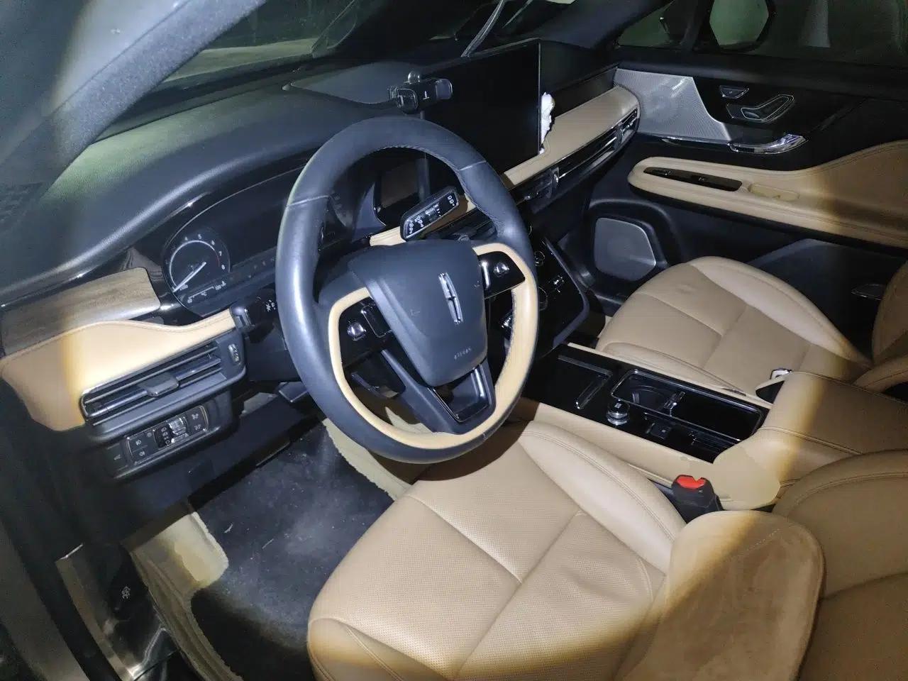 Lincoln Corsair 2021 2.0T Two-Wheel-Drive Luxury Edition — миниатюра 10