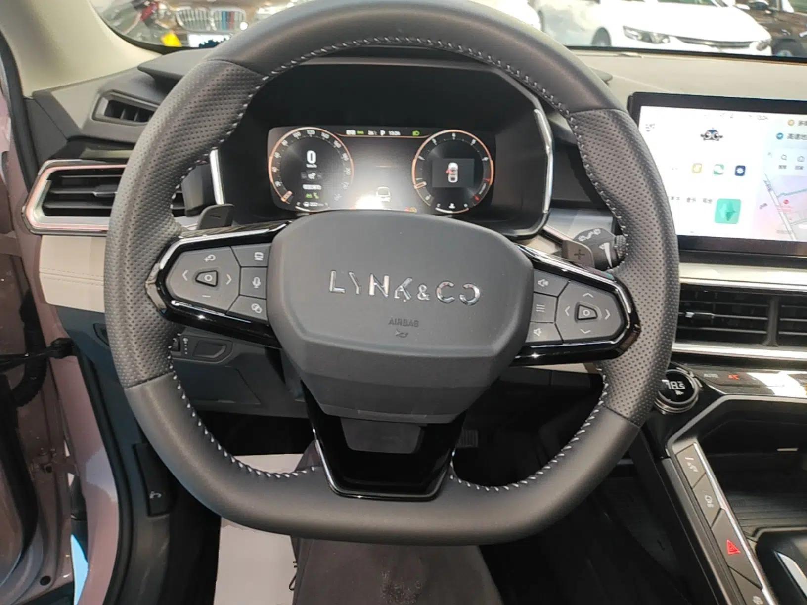 Lynk & Co 06 2023 Remix 1.5T Shero — миниатюра 13