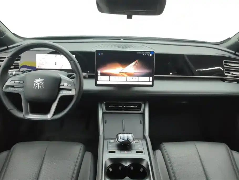 Qin L 2025 DM-i Intelligent Driving Edition 80KM Leading Model — миниатюра 12